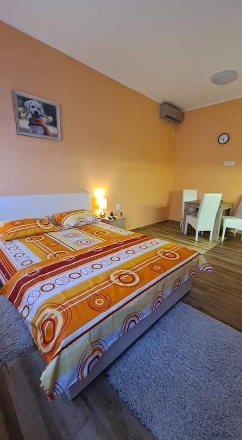 Ales Apartman Sombor Exterior photo