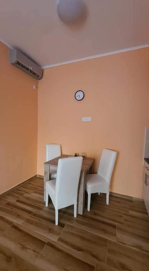 Ales Apartman Sombor Exterior photo